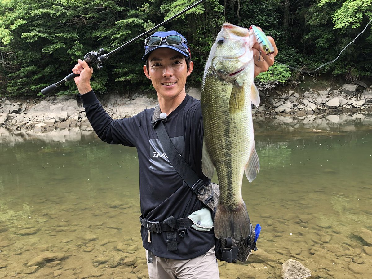 釣りビジョン 苦戦覚悟の 山口県 小野湖 で 圧巻の釣果 見事にハマる ルアーセレクトと狙い方に注目 Follow My F 10 川村光大郎 放送は 7月16日火曜22時 釣りビジョン 釣り フィッシング Fishing 釣りビジョンみてね バス