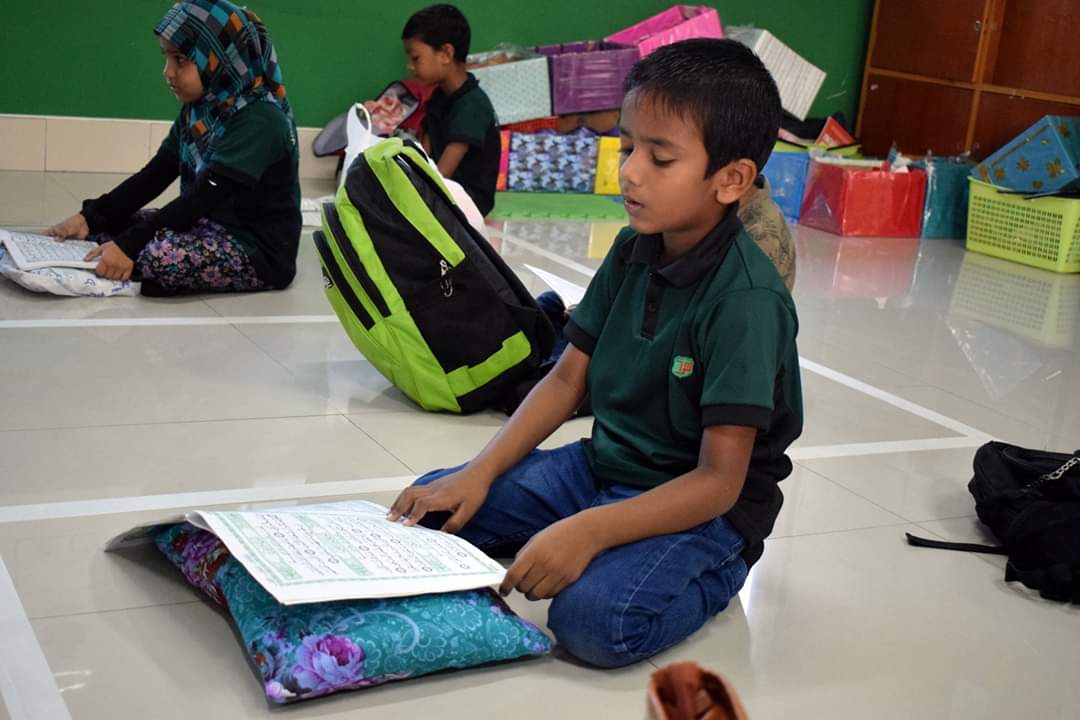 Nolhivaram School (@edugs_90) on Twitter photo UKG students' one day with Aunties. Program started with fajr prayer. Prayer lead by a prefect.
<a href="/EducationMV/">Antique Furniture Parktown North</a> UKG students' one day with Aunties. Program started with fajr prayer. Prayer lead by a prefect.
<a href="/EducationMV/">Antique Furniture Parktown North</a>