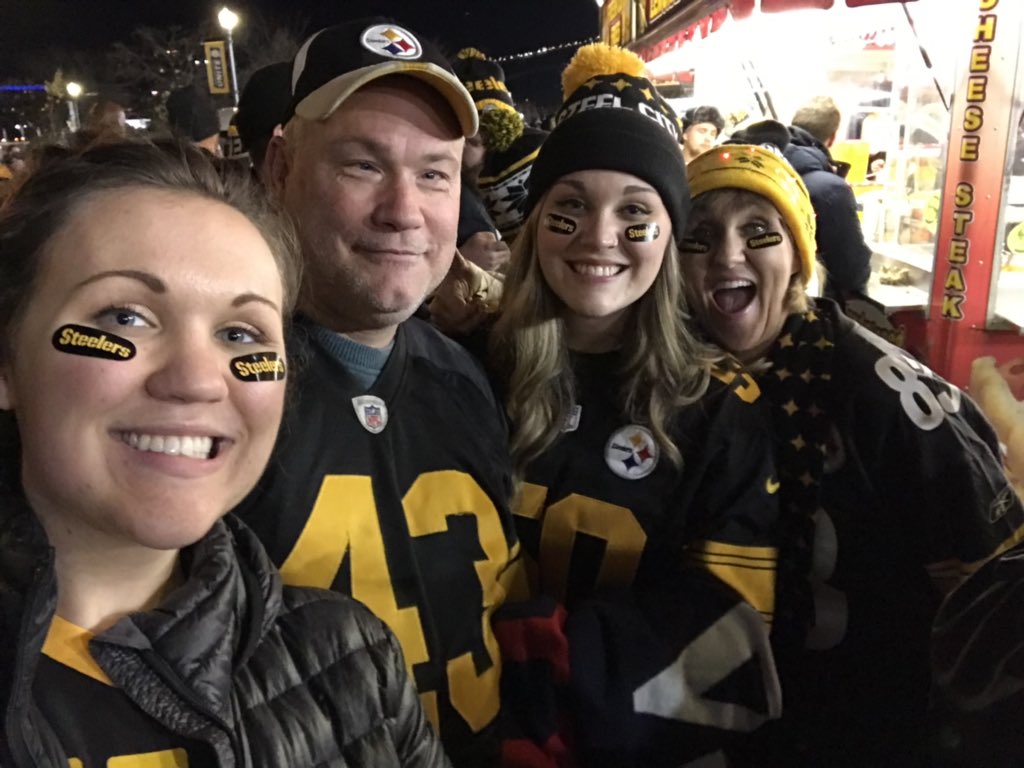 slreitenbach's tweet photo. @steelers This crew right here. 💛🖤 Dad gave me knowledge of the game, and mom gave me passion and the yelling. And overall, was raised to watch one of the oldest, hardest, toughest teams in the league. Mom told me that was evident in Pittsburgh’s lack of unnecessary cheerleaders. 😂 https://t.co/h3M436Fult