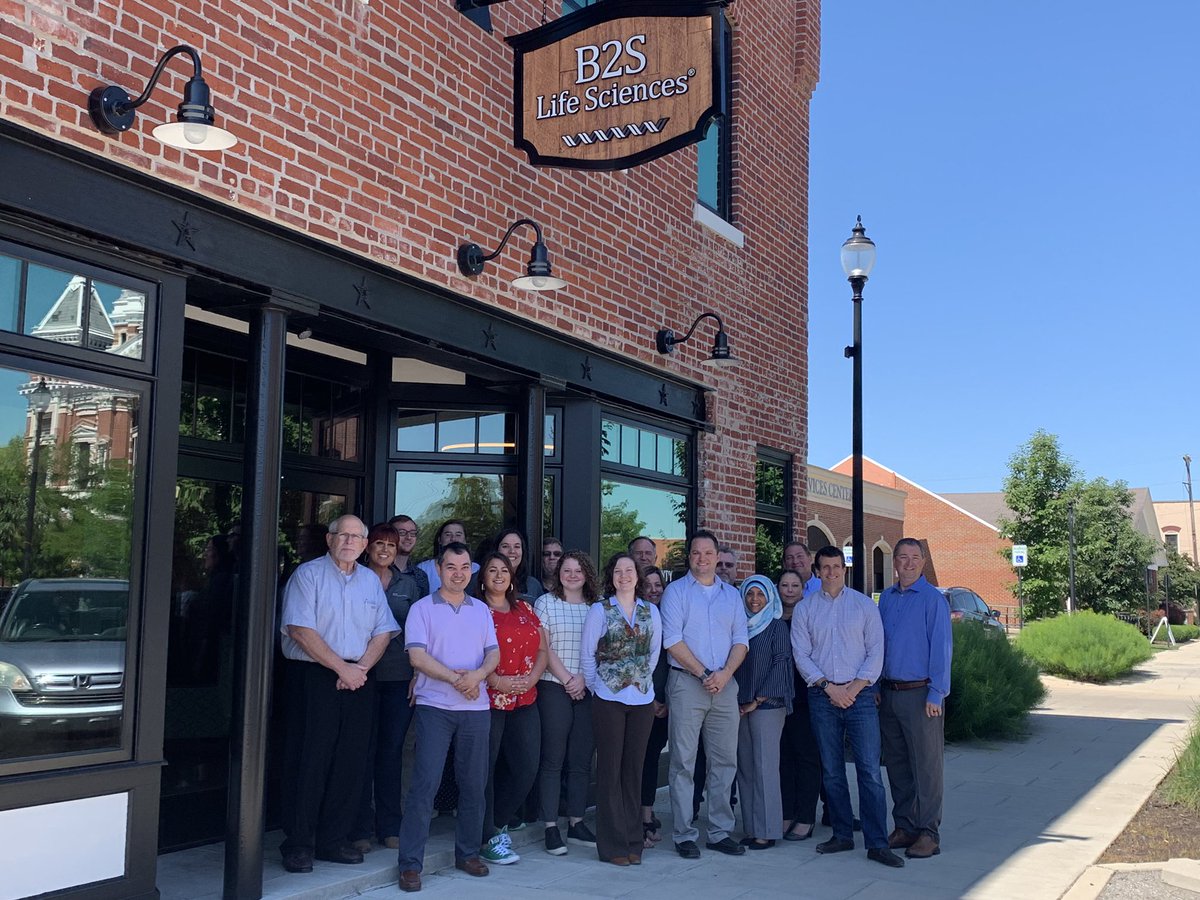 B2SLifeSciences's tweet photo. Always enjoy a visit from Rep. Trey Hollingsworth and Indiana SBA staff Stacey Poynter and Laura Schafsnitz! We appreciate the continued support of the life sciences industry and welcome them back anytime! @RepTrey @SBA_Indiana @SBAgov #buggiestobiotech #Export https://t.co/RaMx4OekO4