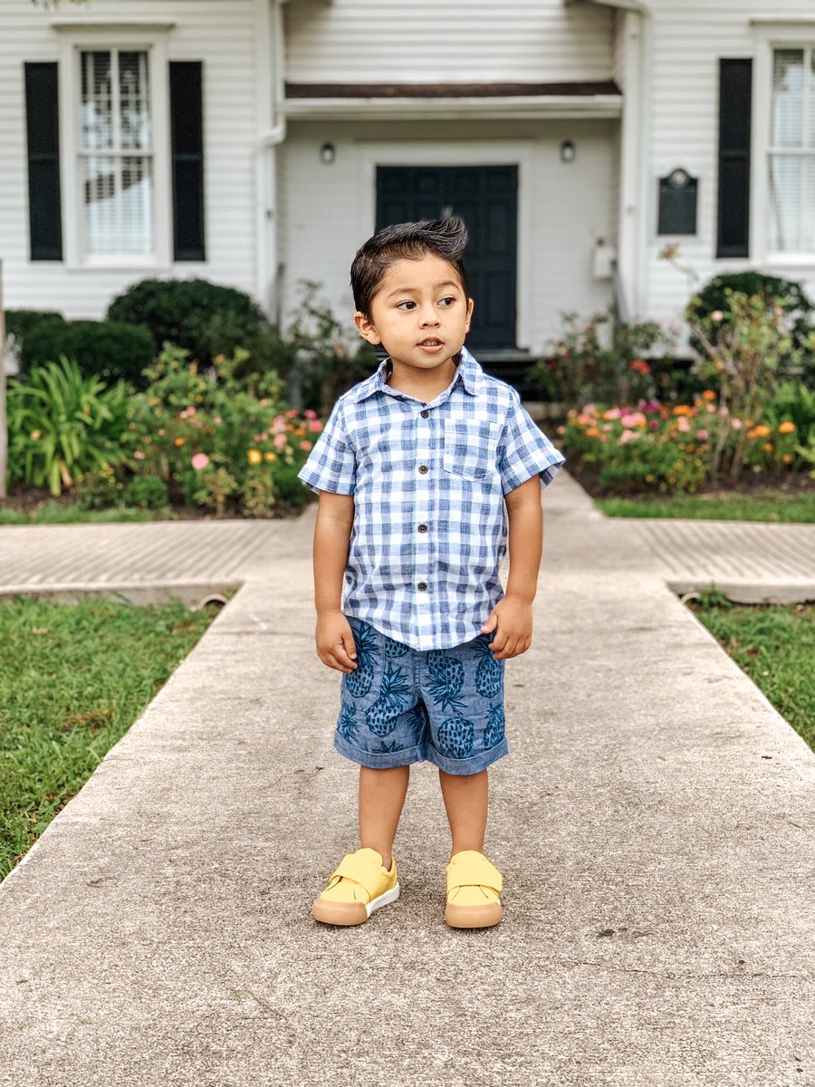 maezlopez's tweet image. When @Target helps you look on point for family photos! #targetaddict #thelifeoflb