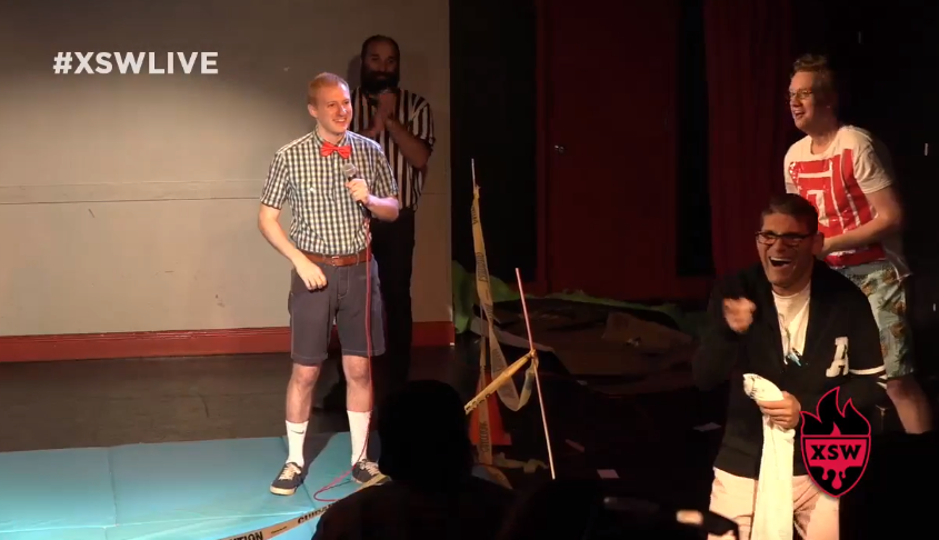 ThatRoseTattoo's tweet image. Suddenly wholesome, welcome Ovaltine Dream👓  @XtremelySerious #XSWLIVE