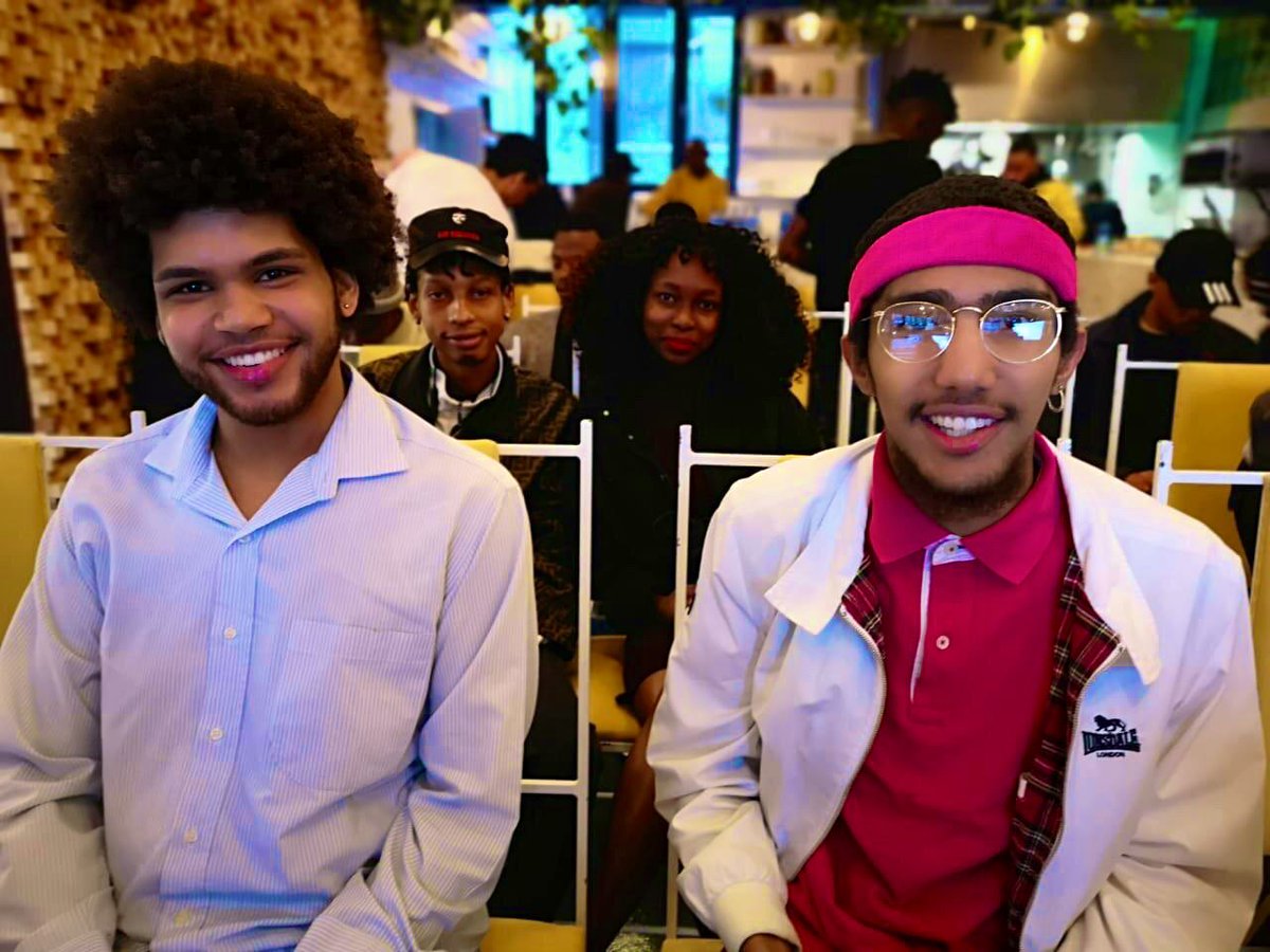 #SelectStories loading 😁 It’s gonna be gold can you tell? #TheBusinessOfYourBrand