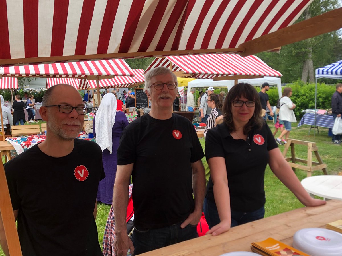 vansterpartiettimra tweet media