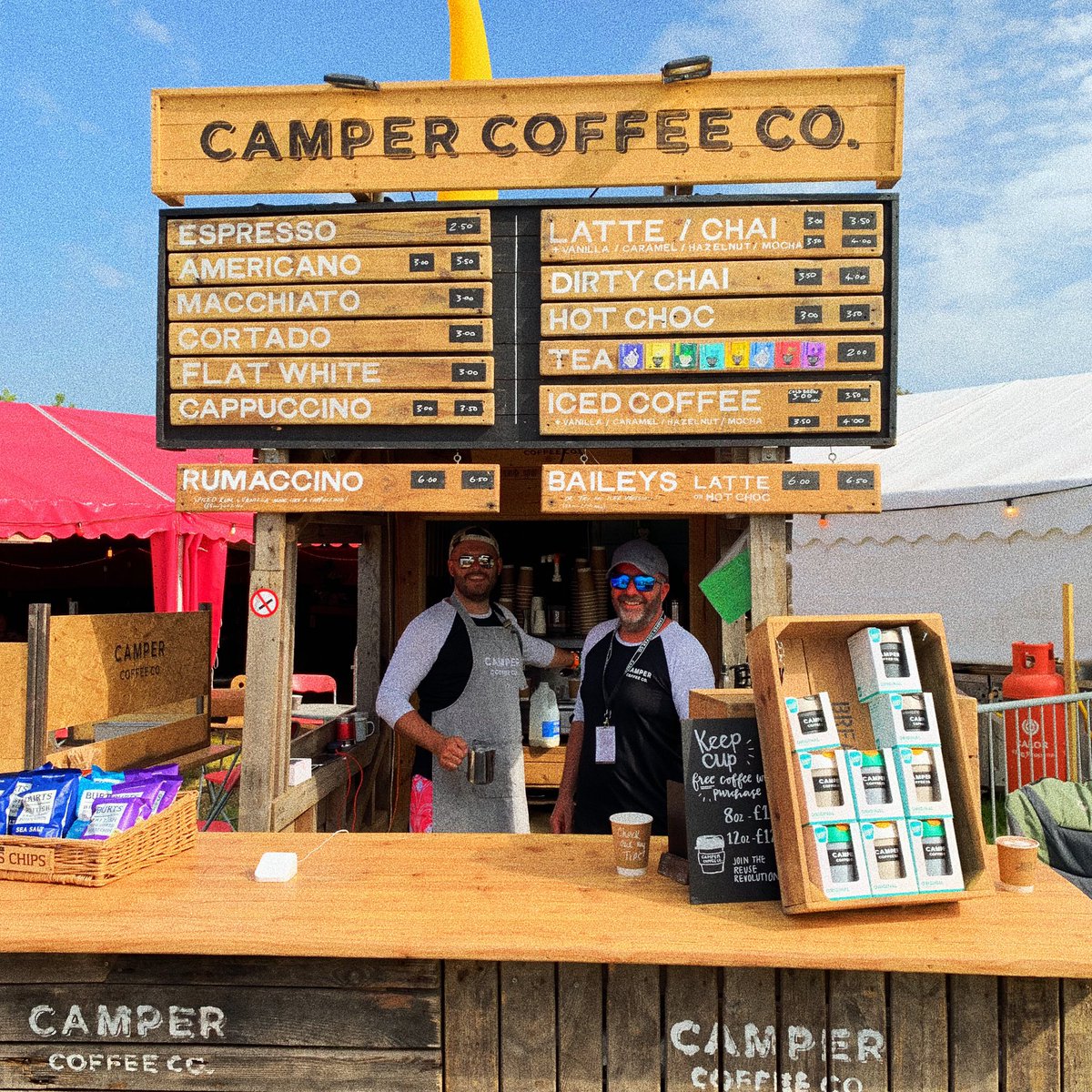 johnpeel2019's tweet photo. We’ve got the best backstage coffee stand EVER. (And the best bit? They’re on site too) ☕️❤️
@CamperCoffeeCo https://t.co/XSv9KzSZNo