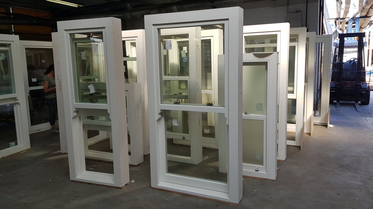 JRBWindows's tweet image. Another batch of traditional weights &amp;amp; cords sash windows is about to be shipped #timberwindows #sashwindows #timber #naturalmaterial #10yearswarranty