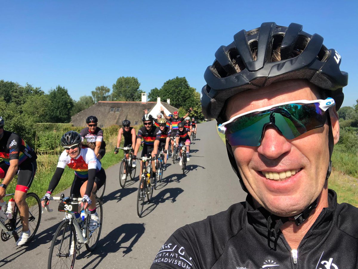 CycleforHopeNL's tweet photo. Hoe gaaf is dat: Erik Dekker onderweg met onze Toertocht! #samentegenverslaving #toertocht https://t.co/1yT0Ji0m6v