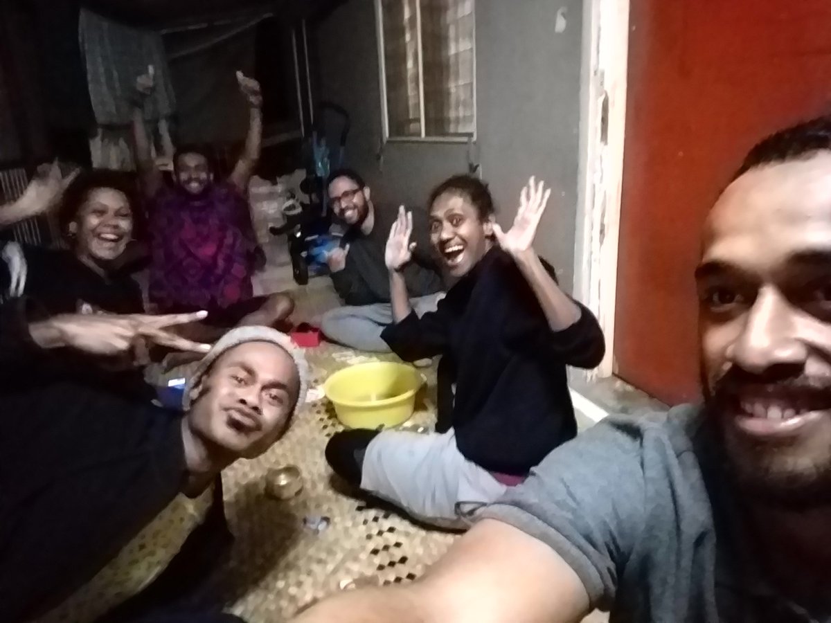 PureTailevuan's tweet photo. #teamlautoka chill sesh/ card games w @Veeravouvou @epafiji @_matapule_  @utotelic ❤❤❤

Missing @OiyauweKoPu @keitsha_ @waqavulagi @sauvakarua_ @BulzFili  rn!

#maitolunabilo #big2 #catchupsesh https://t.co/5ZnPmCN7lK