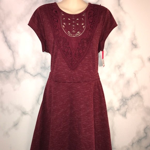 Syl_Rey's tweet photo. So good I had to share! Check out all the items I'm loving on @Poshmarkapp from @Black777All #poshmark #fashion #style #shopmycloset #killstar #xhilaration #worthington: https://t.co/8jJjB7zNA0 https://t.co/PDmOxIFQVX