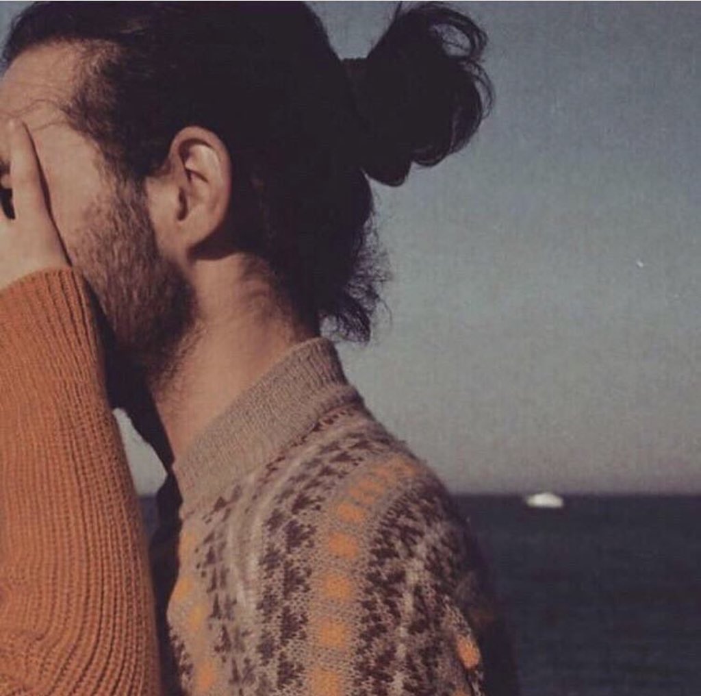 اكفاك آنشغالا، اشتقت لك؟..