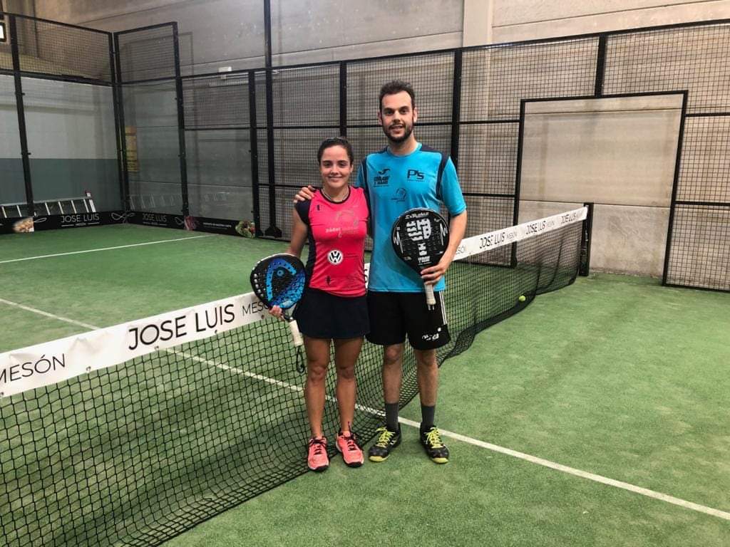 Os traemos grandes noticias desde Suecia. @Paulitaajm se mete en semifinales!! Hoy a las 10.00 jugará contra ale y ari por un puesto en la que sería su primera final!!

Toda la suerte del mundo paulita!!