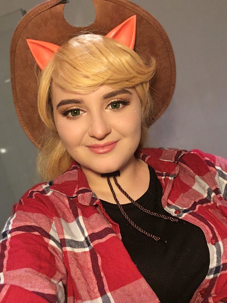 Applejack Makeup