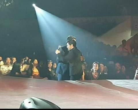 #ALDUBxALDUBNATIONComeBack 
Basta Richard ang gagwapo... Richard Gomez.. and Richard Faulkerson 💚💚 in Ormoc.. mga asawa Kaya nito nasa harapan Kaya nanunuod sa kanila... 🤭🤭🤫🤫 Huwag kayong ano ha😂😂😂