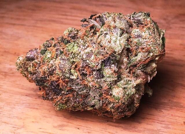 Chenle: Pink KushThis is an indica-dominant hybrid with body-focused effects. You only need a bit of this stuff because it is INTENSE and super popular. The aromas are vanilla and candy perfume  you won’t be able to stop once you’ve tried this strain just like baby chenle