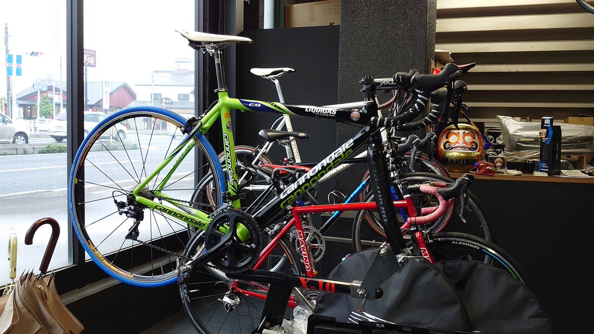 ろんぐらいだぁすとーりーず Pa Twitter 自転車のメンテナンスに 我孫子のm マキノサイクルファクトリーさんへ スチール号と Zwift専用機のcaad9の整備をお願いしました ろんぐらいだぁす ろんぐらいだぁすとーりーず