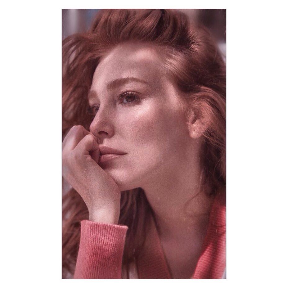 Can you believe that's a real face of a real human that exists in our world? Wow!  #ElçinSangu