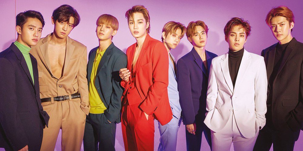 allkpop's tweet photo. EXO meet with S. Korean President Moon Jae In &amp; Donald and Ivanka Trump at the Blue House
https://t.co/WqesCIcDEz https://t.co/H2mCTFFOpF