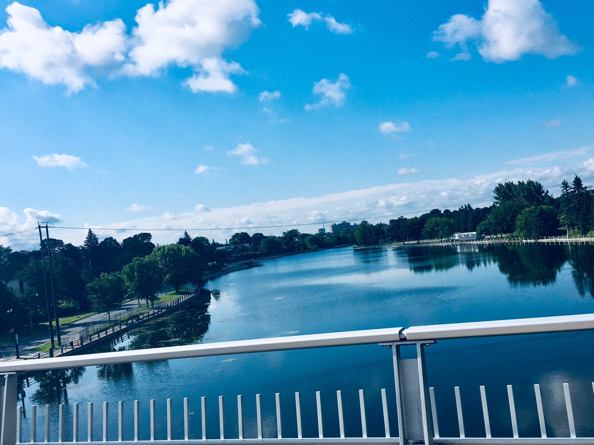 JoanneGhiz's tweet photo. Joining in the excitement of the opening of the #FloraFootbridge. Will and I will be using it a lot! #oldottawasouth #walk #bike #run #strollerfriendly #ThankYou https://t.co/bLYYOAhJyb