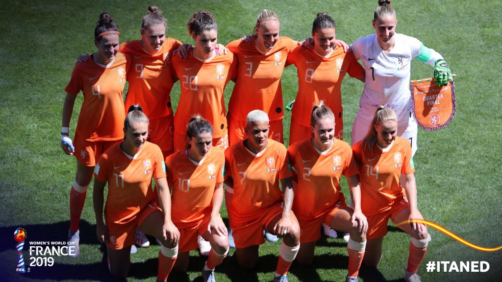 FIFAWWC's tweet photo. 📸🇳🇱

#ITANED https://t.co/6Nt3tFz684