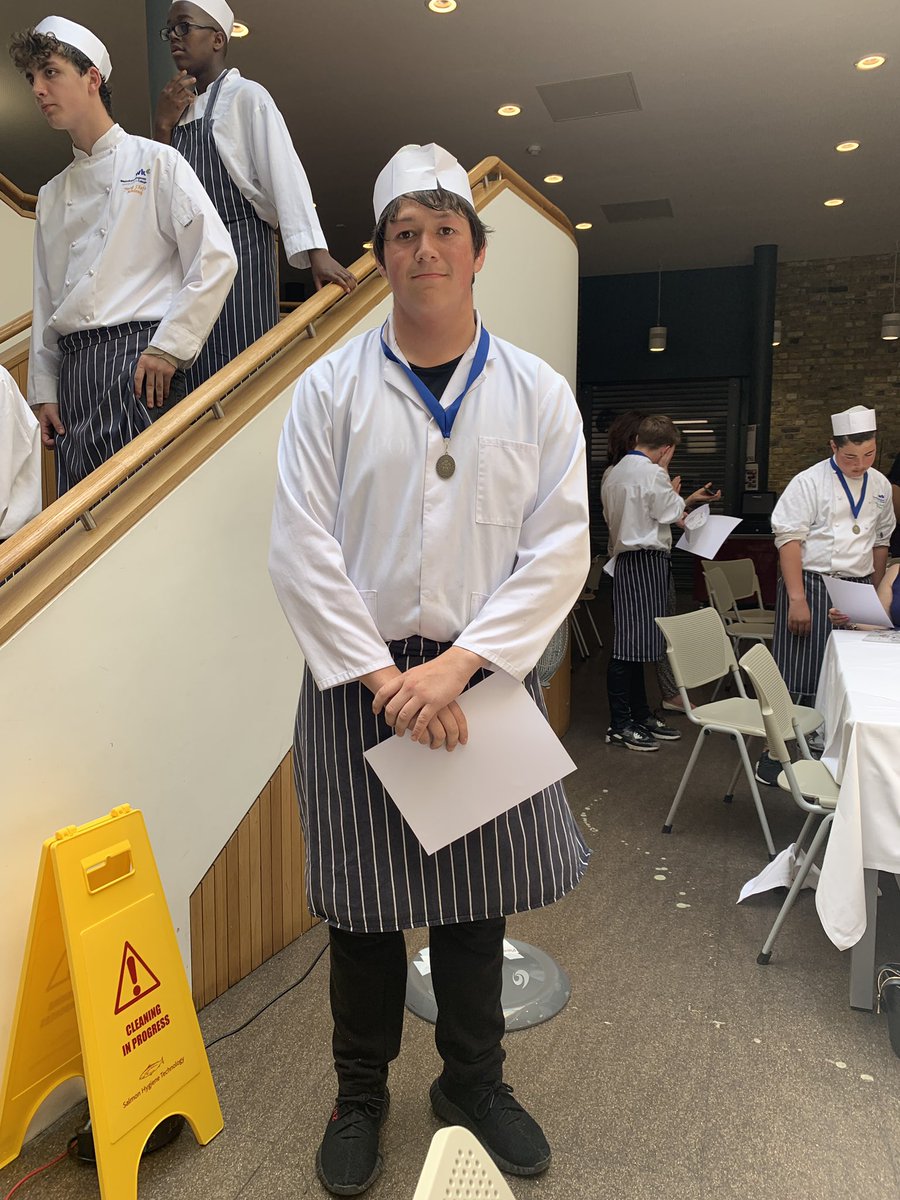 BethanyFood's tweet image. Huge congratulations to Dylan for graduating from the @Westking Young Chef Academy today. I attended a spectacular lunch and met some fabulous people and aspiring young chefs.
#SavoyEducationalTrust #AmazingFood #ChefInTheMaking @BethanyPengelly