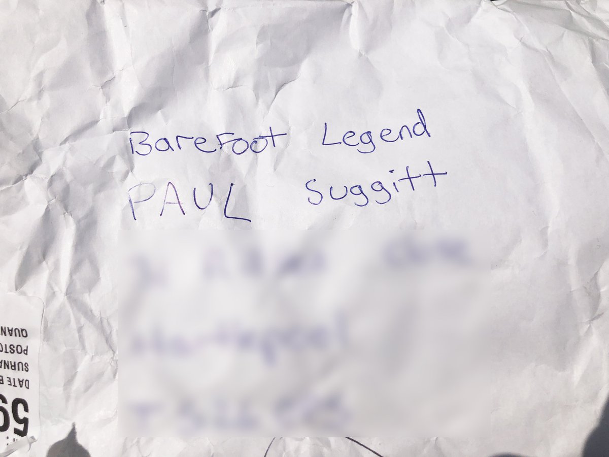 ultraadventurer's tweet image. When you come back from an extreme adventure and the postman delivers a gift addressed to "Barefoot Legend". Thank you so much for your kind words and the drinks @DrinkBaotic. Proud to be a #MMRun Ambassador and part of the running family.