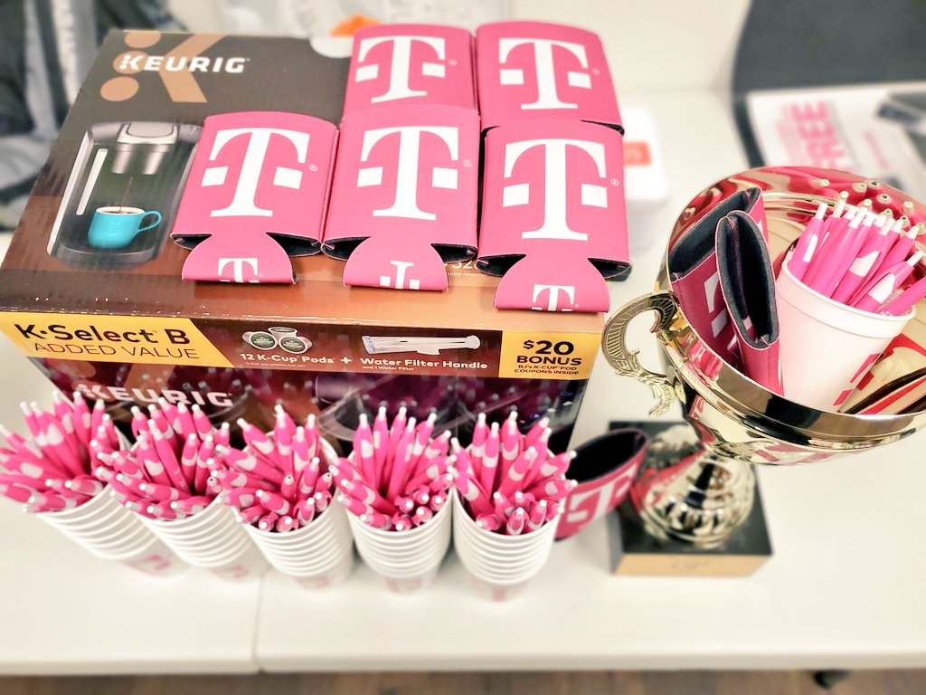 On this Customer Appreciation Day we congratulate the winners of our Director's Challenge! The Poinciana Wolf Pack!  This should keep the #Energy flowing and burning hot! #WinningOnPurpose #GPGoingPlaces
#ManifestYourDestiny @JoshDavisGP  @ChadfromG @JakefromGP @JustinDalou