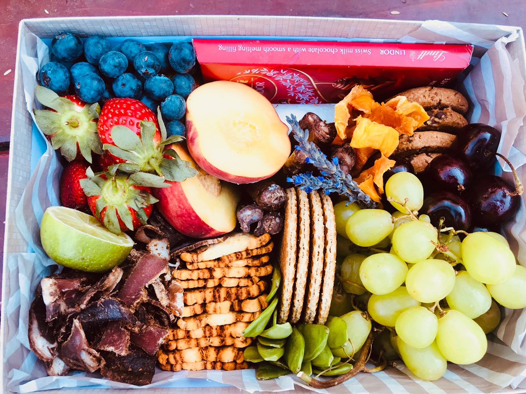 BlackOliveHouse's tweet photo. #BOHPicnic box for one of our clients today 🌸🌸🌸| Welcome to the #BOHExperience 🌺🌺 BOOKINGS: Email: info@blackolivehouse.co.za
🌸Call: 0110267722
🌸Whatsapp: 0739982792
#BlackOliveFood #BlackOliveHouse #Spaces #JoburgSpaces #PicnicBox #Picnic #Maboneng https://t.co/6yJ01EZZtM