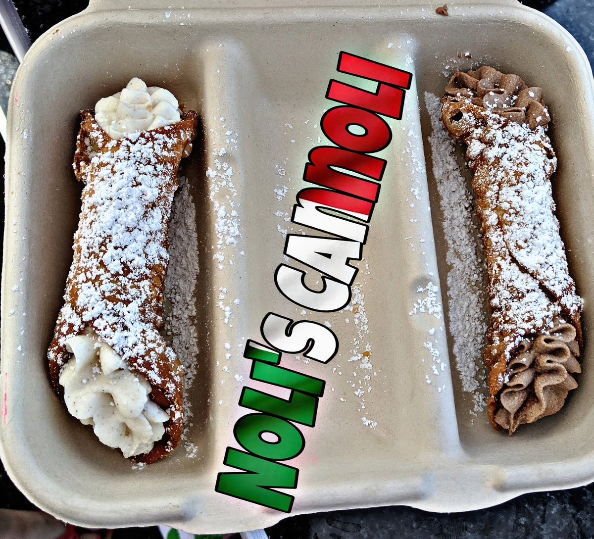 Our famous cannolis
