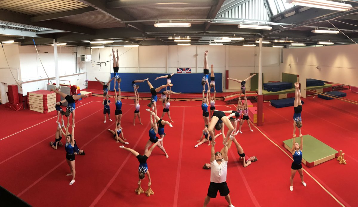 ACRO performance programme gymnasts joining in Handstand Day 2019
#HandstandDay
