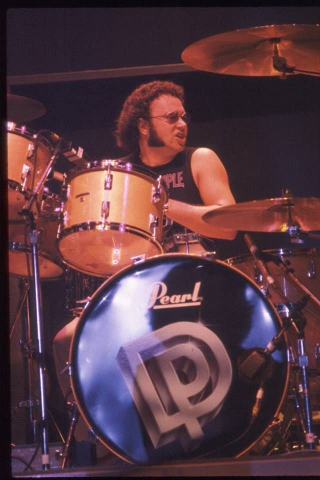 Happy 71th Birthday to Ian Paice.          DEEP PURPLE ~ Highway Star 