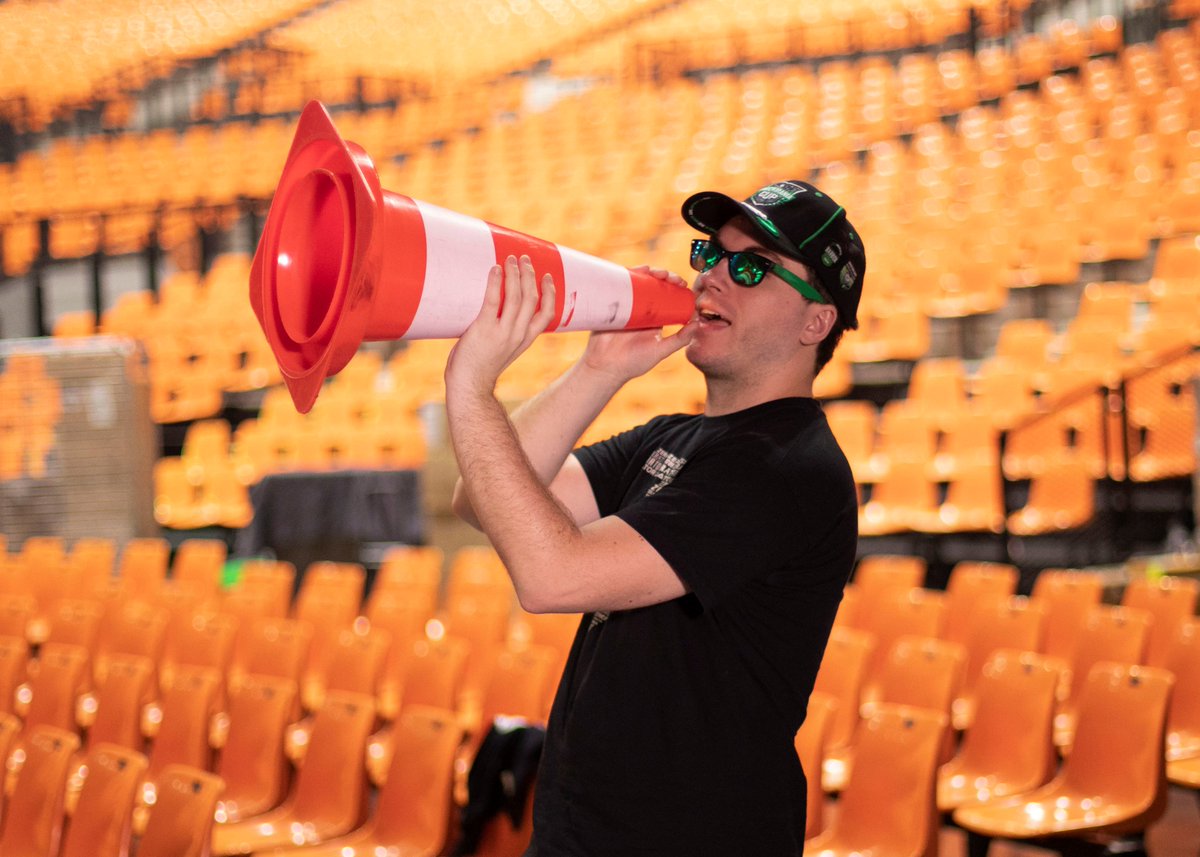 Ascension_tn's tweet photo. Les portes du Zénith sont ouvertes ! 

H-2 🔥🔥🔥🔥
#TMCUP2019 https://t.co/DaCUQdUEZd
