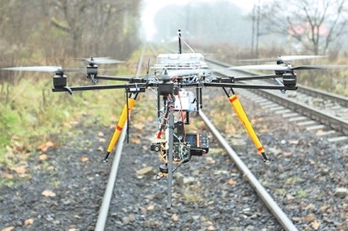 На Октябрьской железной дороге готовятся к масштабному внедрению авиационных дронов.
Подробнее: gudok.ru/infrastructure…