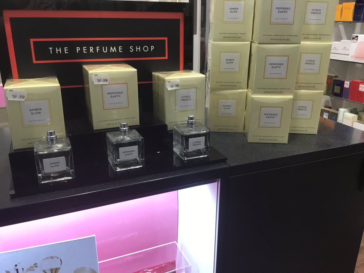 TPS_Hempstead's tweet photo. The new exclusive perfume edit 100ml for £19.99
#SuperSouth #ThePerfumeEdit #bestregion @michelle_tyson1 @KimLangleyTPS @TpsHempstead https://t.co/I9DFgvLLEF