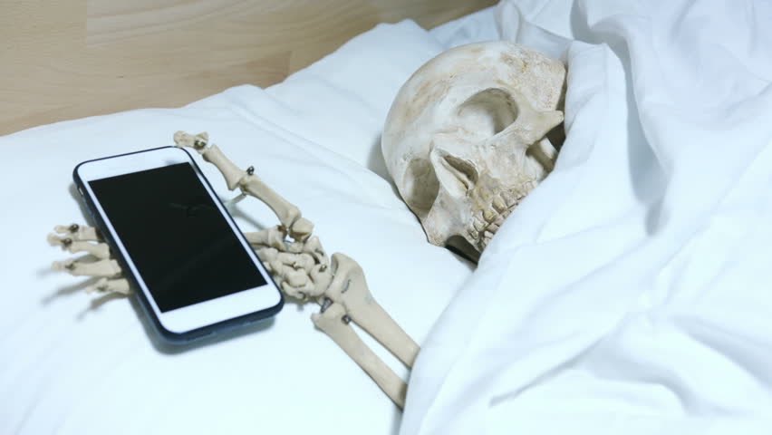 MikeRichardLong's tweet photo. If I just scroll through twitter long enough all of my problems will eventually go away... right, guys?

...guys...

....Hello?

#TotallyWorks https://t.co/koDbqW7VO5