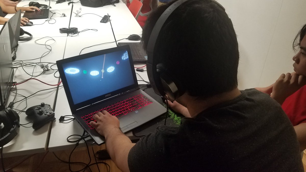 GameInfluence's tweet photo. Influence est présent au forum des images toute la journée avec les @Hits_Playtime. Venez nombreux pour tester et découvrir ! https://t.co/s8zGXwZ4OY
