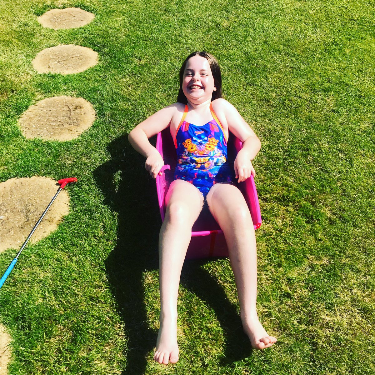 john_henry732's tweet photo. Not sure but I think it might be time to get Zoe a new pool 🤔
☀️🤣🤣 https://t.co/ged0D7ppjQ