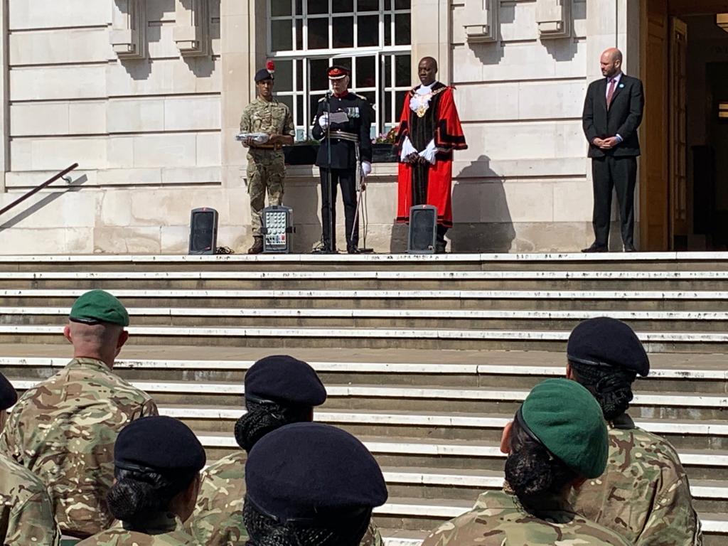 mayorofhackney's tweet photo. Honoured to join @hackneyspeaker, Lt Col Roderick Morriss, the Deputy Lieutenant of Hackney, numerous cllrs, former Speakers &amp; Freeman at Hackney Town Hall for #ArmedForcesDay2019 to honour our serving armed forces, veterans &amp; civilian &amp; military cadets. https://t.co/UFAKEpTT7e