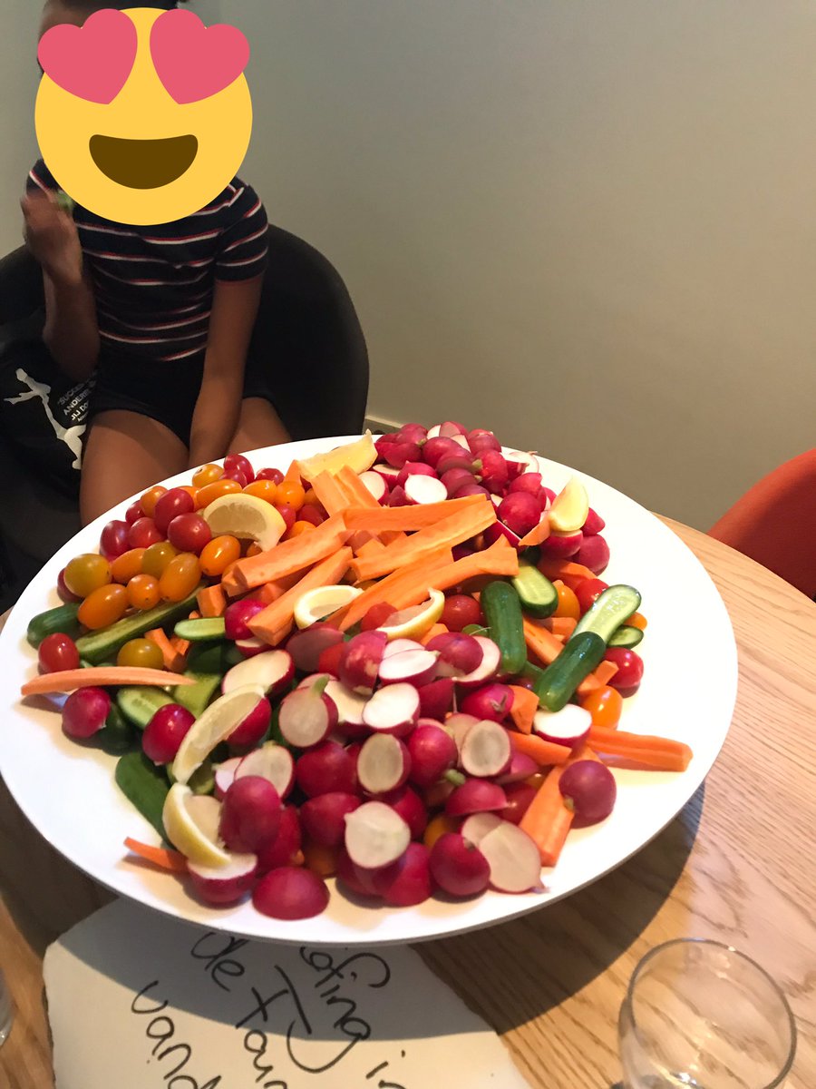 Longa is 80 jaar 1e show zit erop gezonde snack en door naar show 2 <a href="/Sport_Utrecht/">SportUtrecht</a>