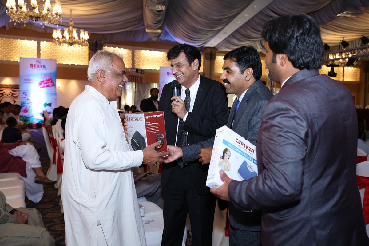 TARGET_PVT's tweet photo. #AliAkbarGroup, #TARGET, #StarsSalesConference2019, #GiftsDistribution, #Karachi. https://t.co/qzviww6T64