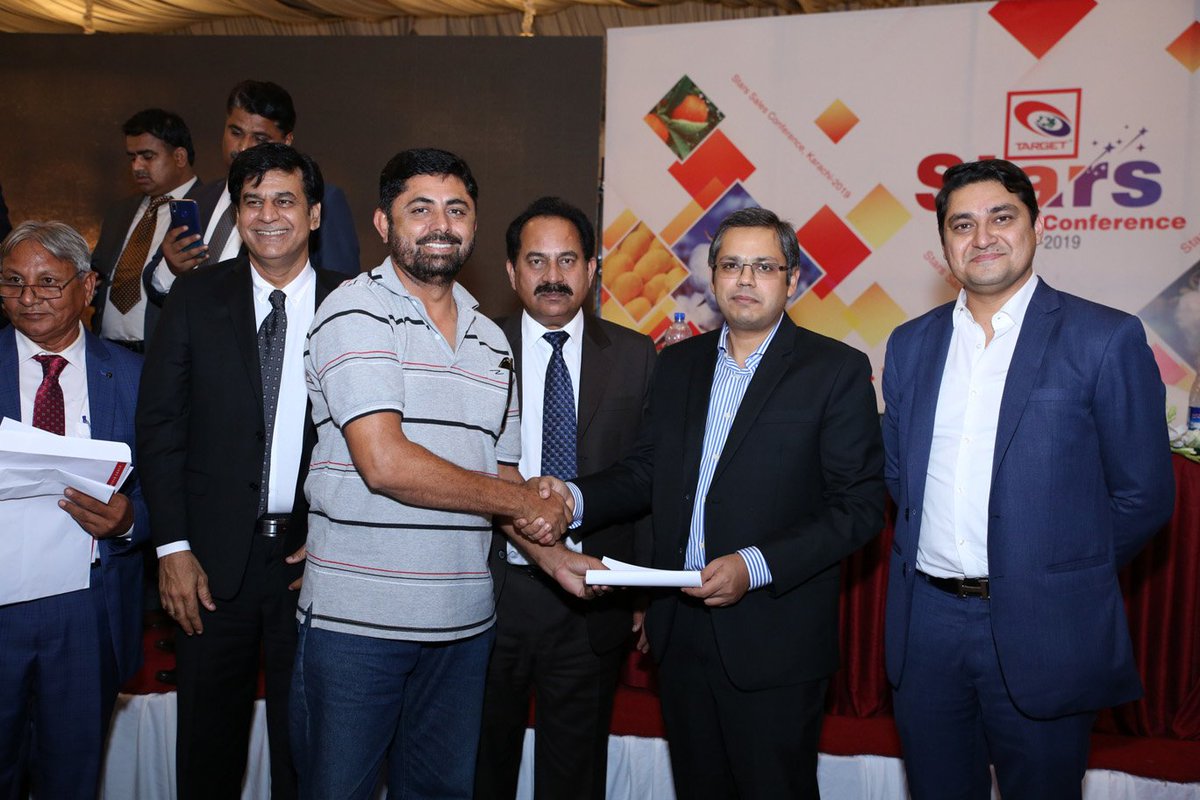 TARGET_PVT's tweet photo. #AliAkbarGroup, #TARGET, #StarsSalesConference2019, #PrizesDistribution, #SalesTeam, #Karachi. https://t.co/gSAyhhqVdI