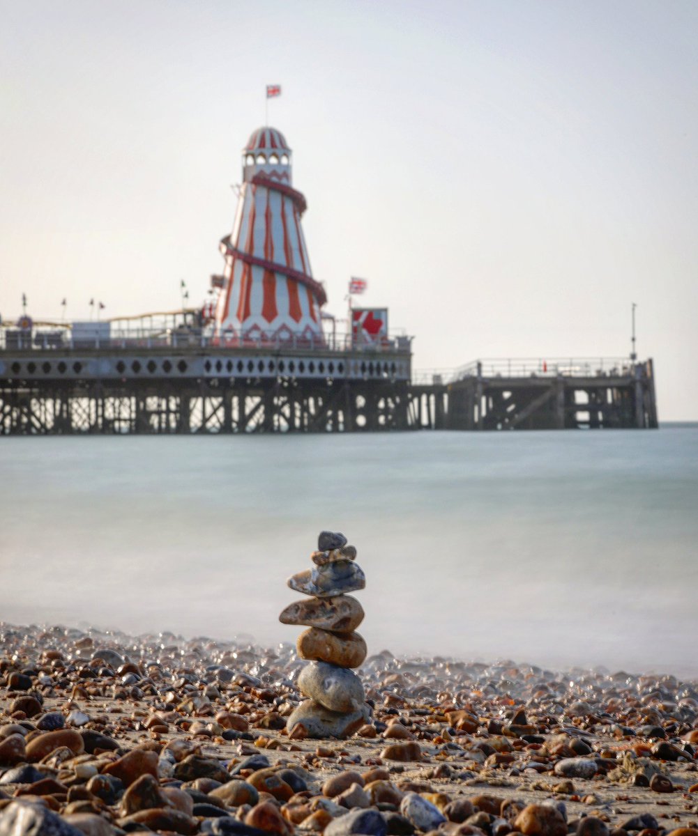 Good morning #Southsea
#good #morning #goodmorning
.
#seaside #pebble #cairn
#soontobegone #waves #sea
#beautiful #beach #pebbles #sand
#shoreline #sight #sights
#vintage #helterskelter #fair #ride #fairride #pier #attraction #SouthParadePier
#longexposure #photography
#SIC2020