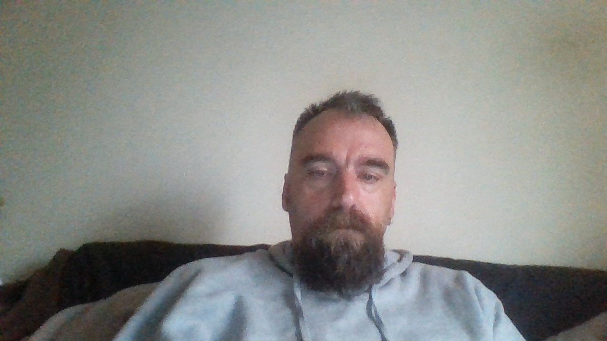 Keith42991103's tweet photo. hi everyone hope you are all enjoying the weather https://t.co/CbTuezpJj1