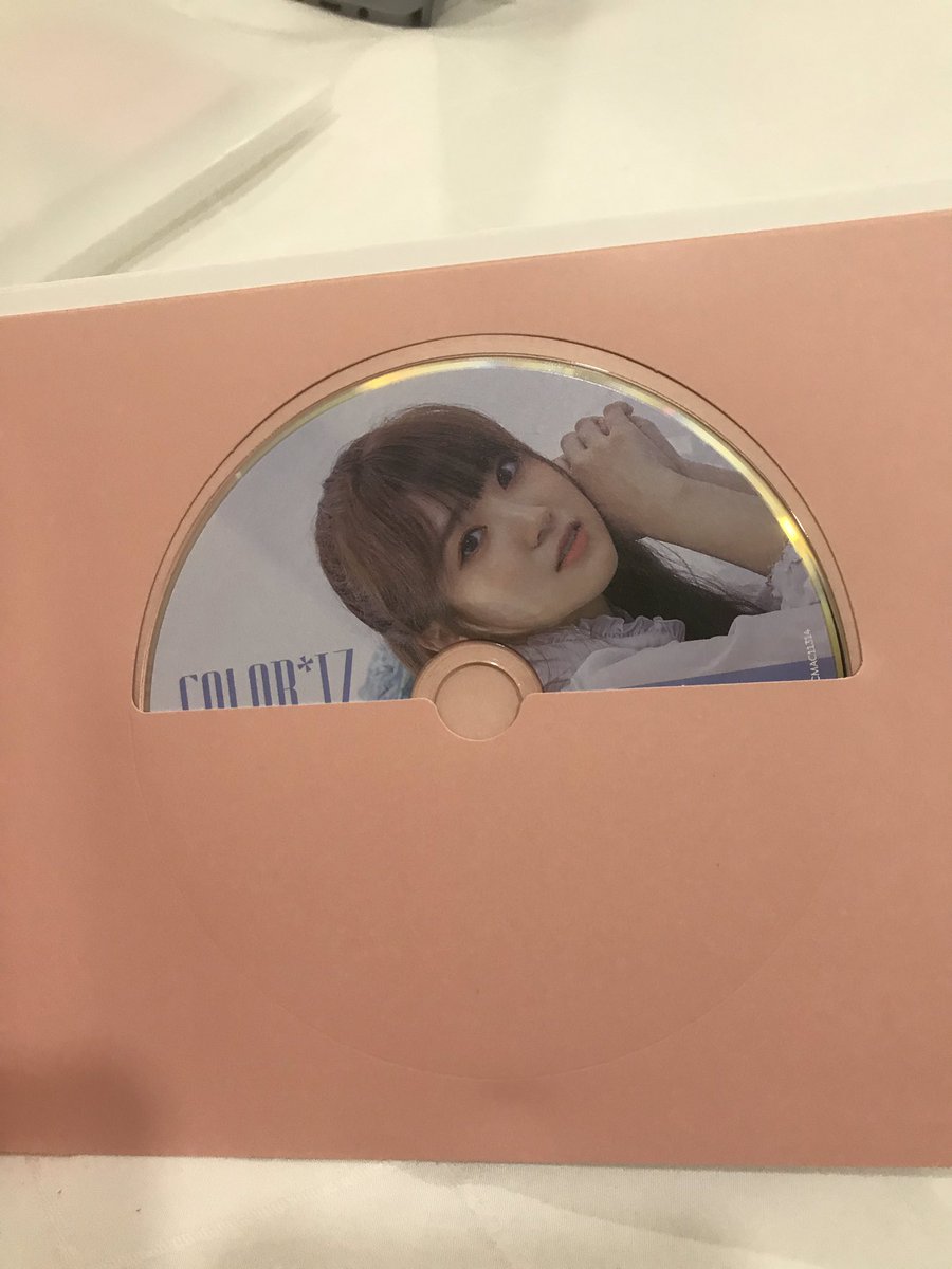 dreythebear's tweet photo. [WTS]
Album: COLOR*IZ &amp; HEART*IZ (Violetta nako &amp; Sapphire sakura) - IZ*ONE (all no poster)
COLOR*IZ - 200k (Eunbi pc, Chaewon &amp; yena pc, CD nako) 
Violetta- 250k 
Sapphire - 155k ( no pc )
Location: Indonesia 🇮🇩
Worldwide: Maybe @izone_trade @izonetrade @izonetrade_ina https://t.co/Dzjrsu11Vq