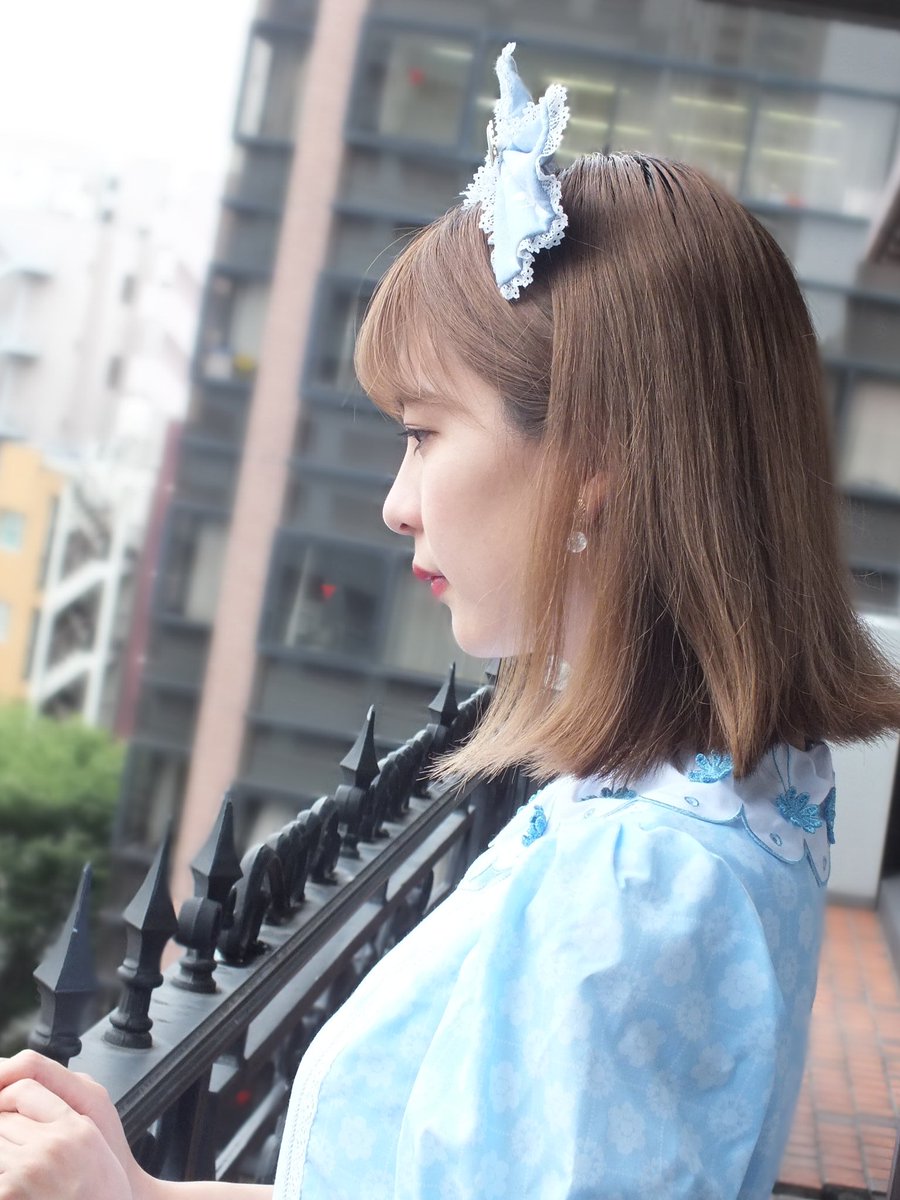 カッシー Secret Honeyとディズニーのコラボで 不思議の国のアリスのワンピースがあったので着てもらいました めちゃめちゃ似合ってて 本当におとぎ話から出てきたような可愛さでした じゅりやんぬ シークレットハニー 不思議の国のアリス