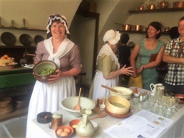 GreedyGeorgian's tweet photo. Lots of excitement at No.1 @No1Museum today - Costumed Interpretation Day! 😍

Currently below stairs...

Jean and Liz making some fancy-pants desserts! 😋

Come and find out who Hannah Glasse is... 

@visitbath @richardwyatt https://t.co/ja8tpLNDs2