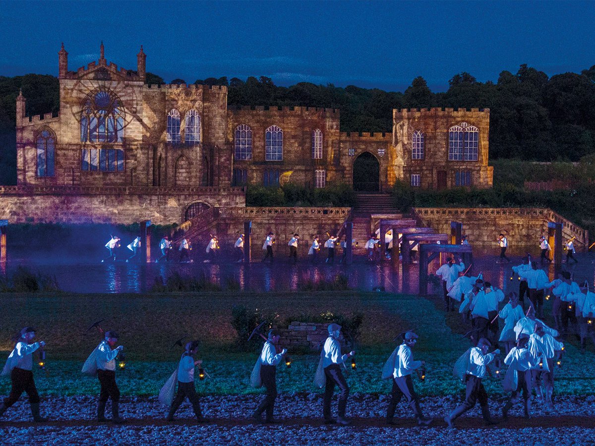 durhamchiroprac's tweet image. All the very best wishes to the the cast and crew of @kynrenuk - An Epic Tale of England. Tonight marks the 50th performance and opening night. Break a leg! #Durham19 #welovedurham #supportinglocalcommunities