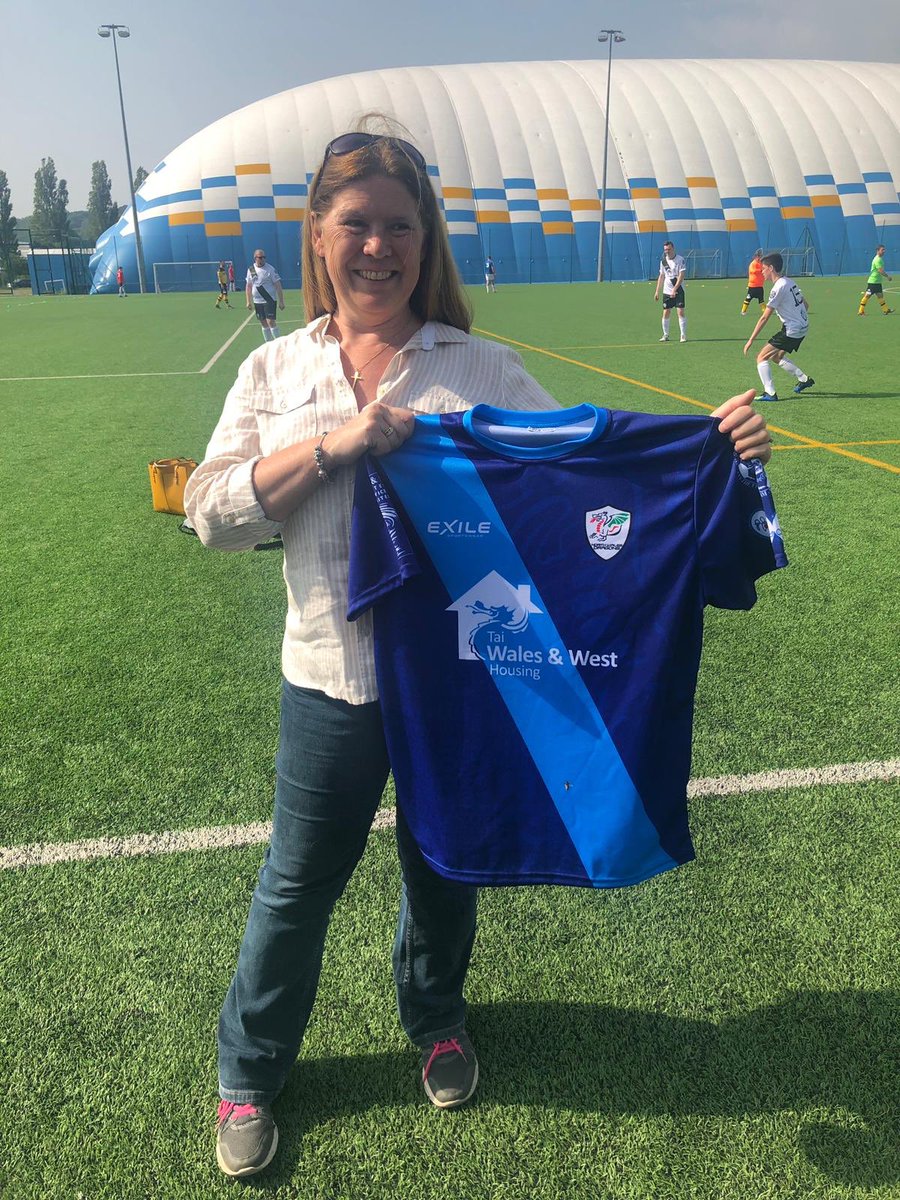 Anne Hinchey (@hinch62) on Twitter photo I was delighted to represent @wwha this morning, seeing our sponsored kit for <a href="/NWalesDragons/">North Wales Dragons ๐ด๓ ง๓ ข๓ ท๓ ฌ๓ ณ๓ ฟ</a> being worn for the first time <a href="/HouseofSportCDF/">Cardiff City House of Sport</a>. Thank you <a href="/GobaithCymruFC/">Gobaith Cymru FC</a> for arranging the #charitychampionsleague today. #makingadifference #raisingawareness I was delighted to represent @wwha this morning, seeing our sponsored kit for <a href="/NWalesDragons/">North Wales Dragons ๐ด๓ ง๓ ข๓ ท๓ ฌ๓ ณ๓ ฟ</a> being worn for the first time <a href="/HouseofSportCDF/">Cardiff City House of Sport</a>. Thank you <a href="/GobaithCymruFC/">Gobaith Cymru FC</a> for arranging the #charitychampionsleague today. #makingadifference #raisingawareness