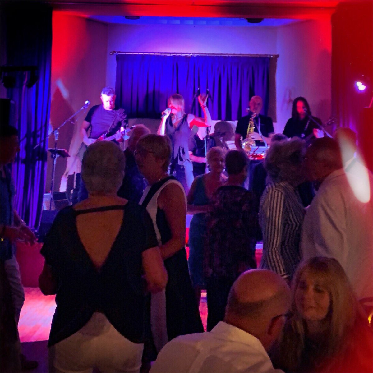 FeelGoodInc (@fgi_music) on Twitter photo 