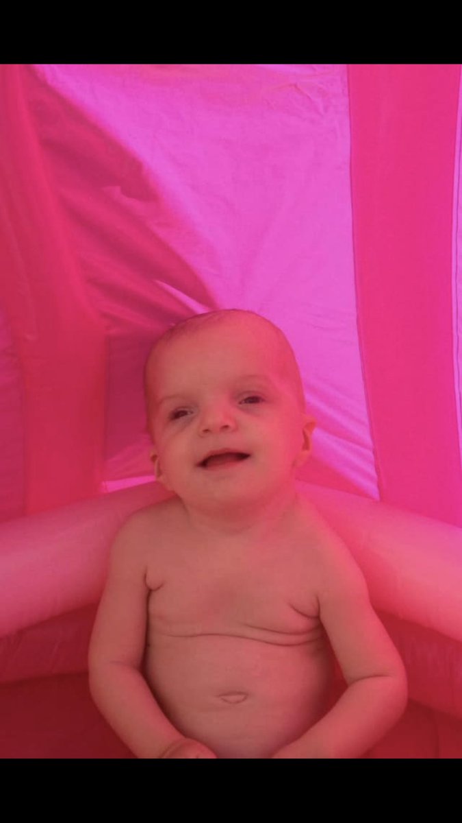 BabyCayde's tweet photo. it’s SUMMMMEEEERRRRR bitches ☀️🍉😎🍼 https://t.co/MRDBV6q0Ds