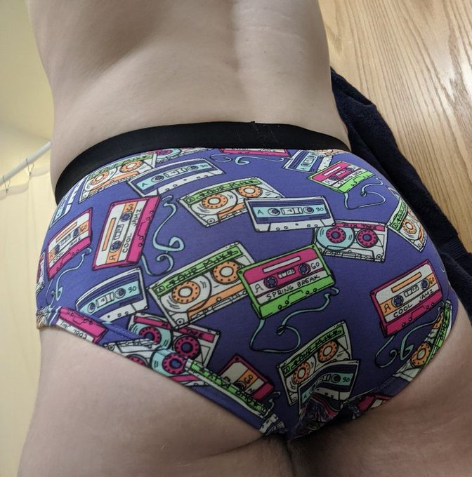 #gay #gaykink #gaykinky #sissy #sissyfag #fagpussy #cumdump #smooth #ass #bottom #boypussy #undies #underwear